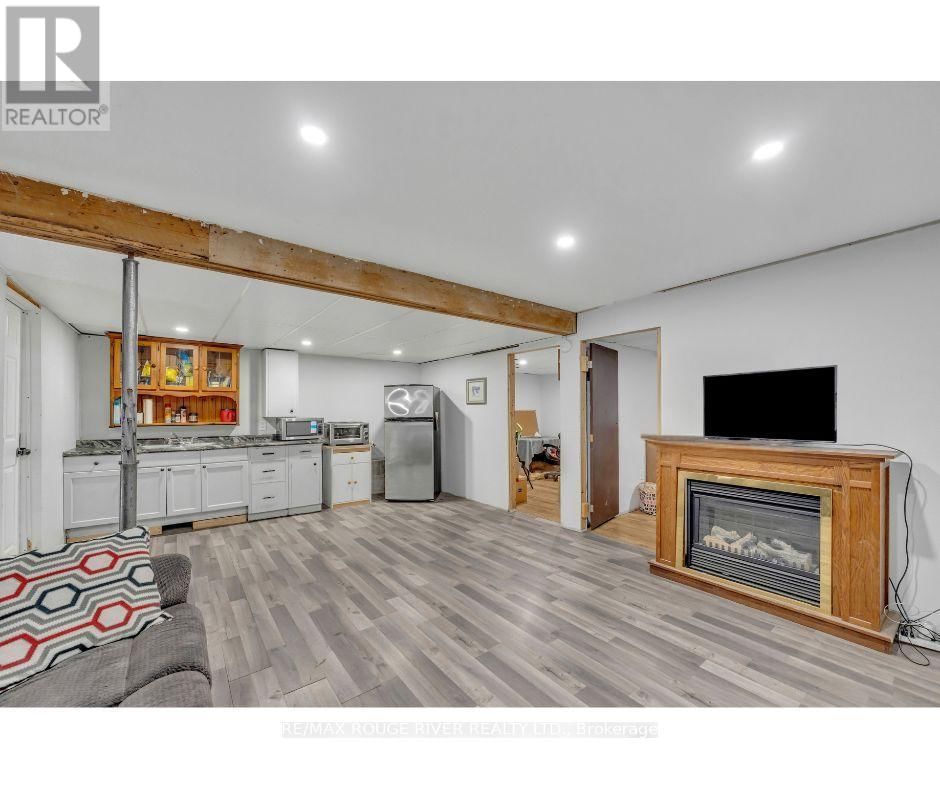 7523 OAK RIDGES DRIVE Image 22