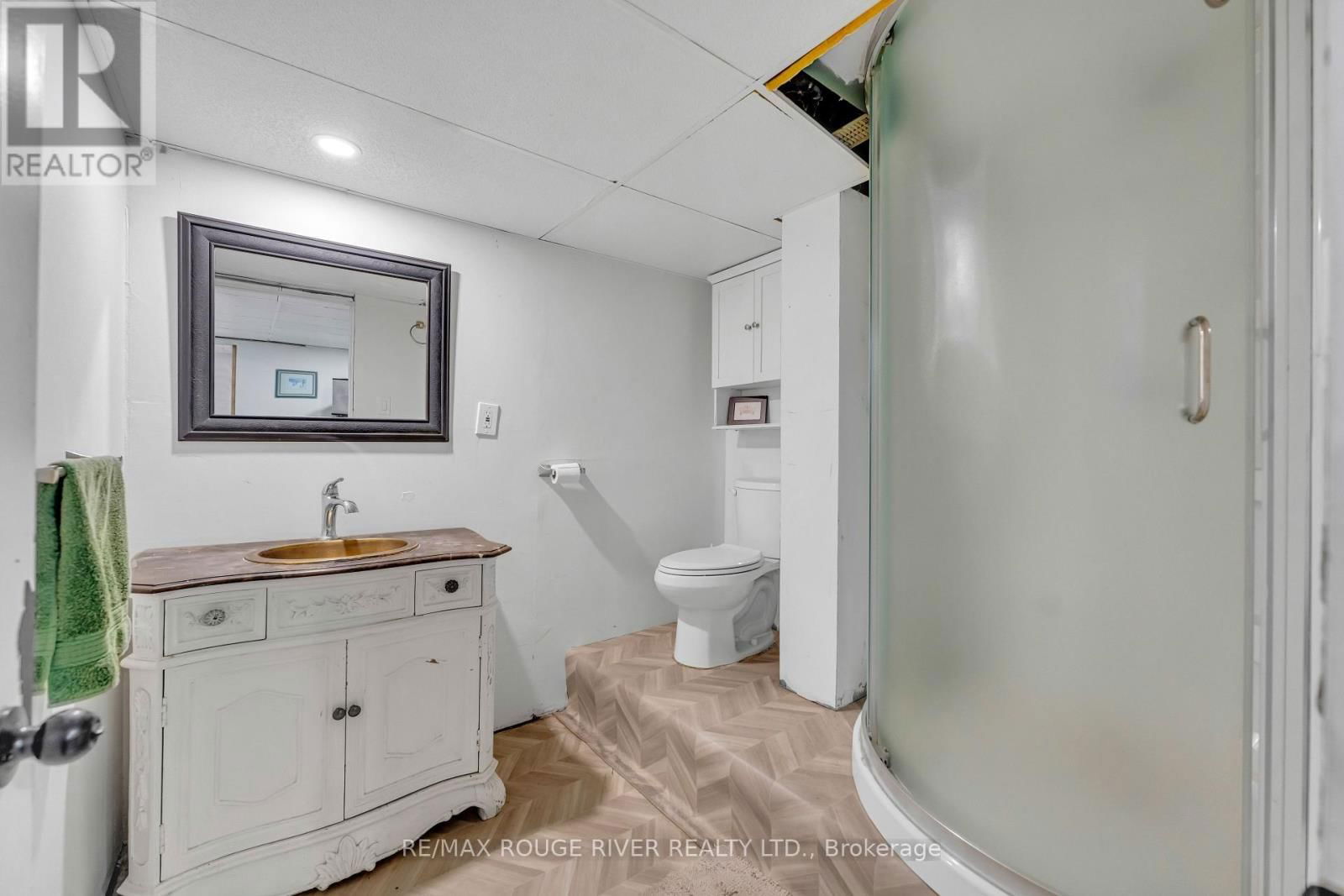 7523 OAK RIDGES DRIVE Image 24