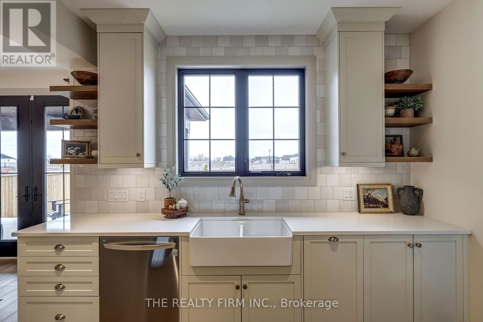 78 OPTIMIST DRIVE Image 18