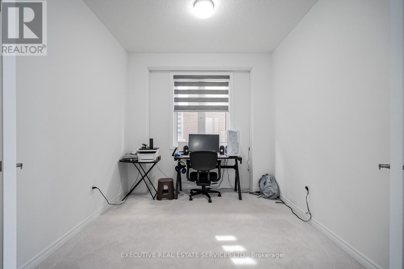 283 REA DRIVE NORTH Image 10