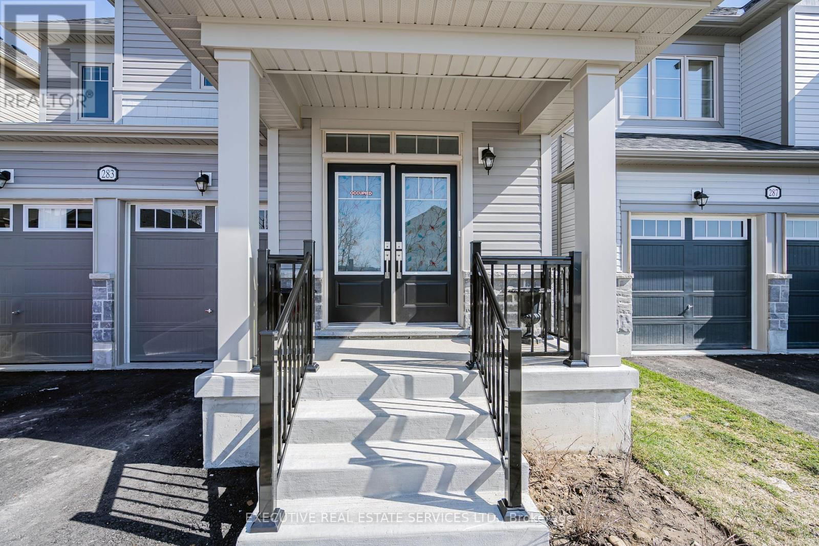 283 REA DRIVE NORTH Image 3