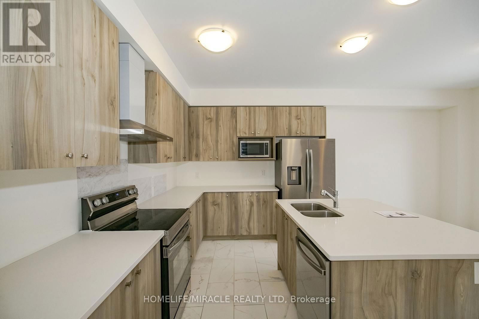 113 RAFTIS STREET Image 15