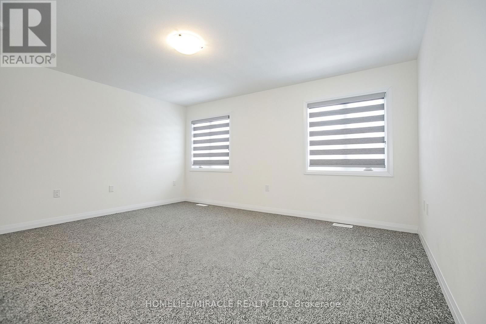 113 RAFTIS STREET Image 27