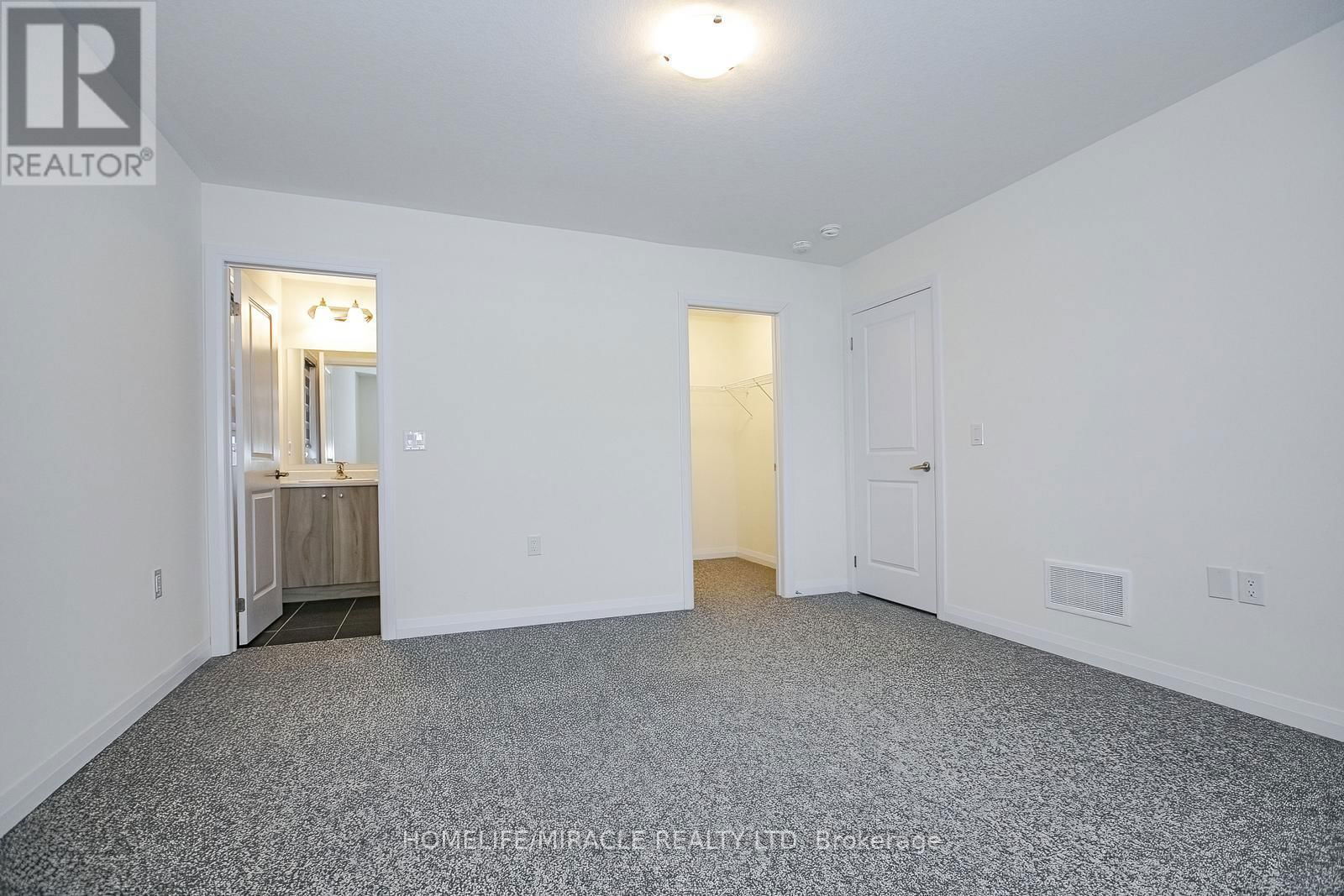 113 RAFTIS STREET Image 44