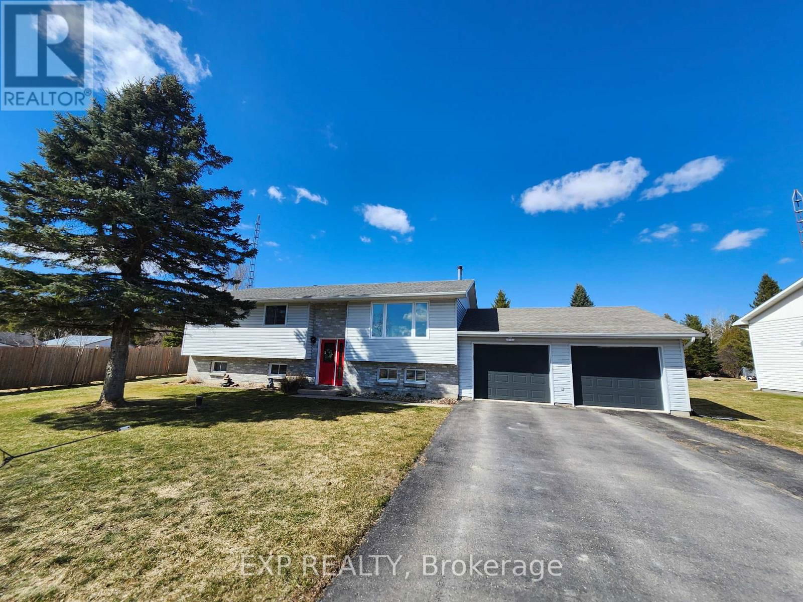 4020 GLEN SMAIL ROAD Image 2
