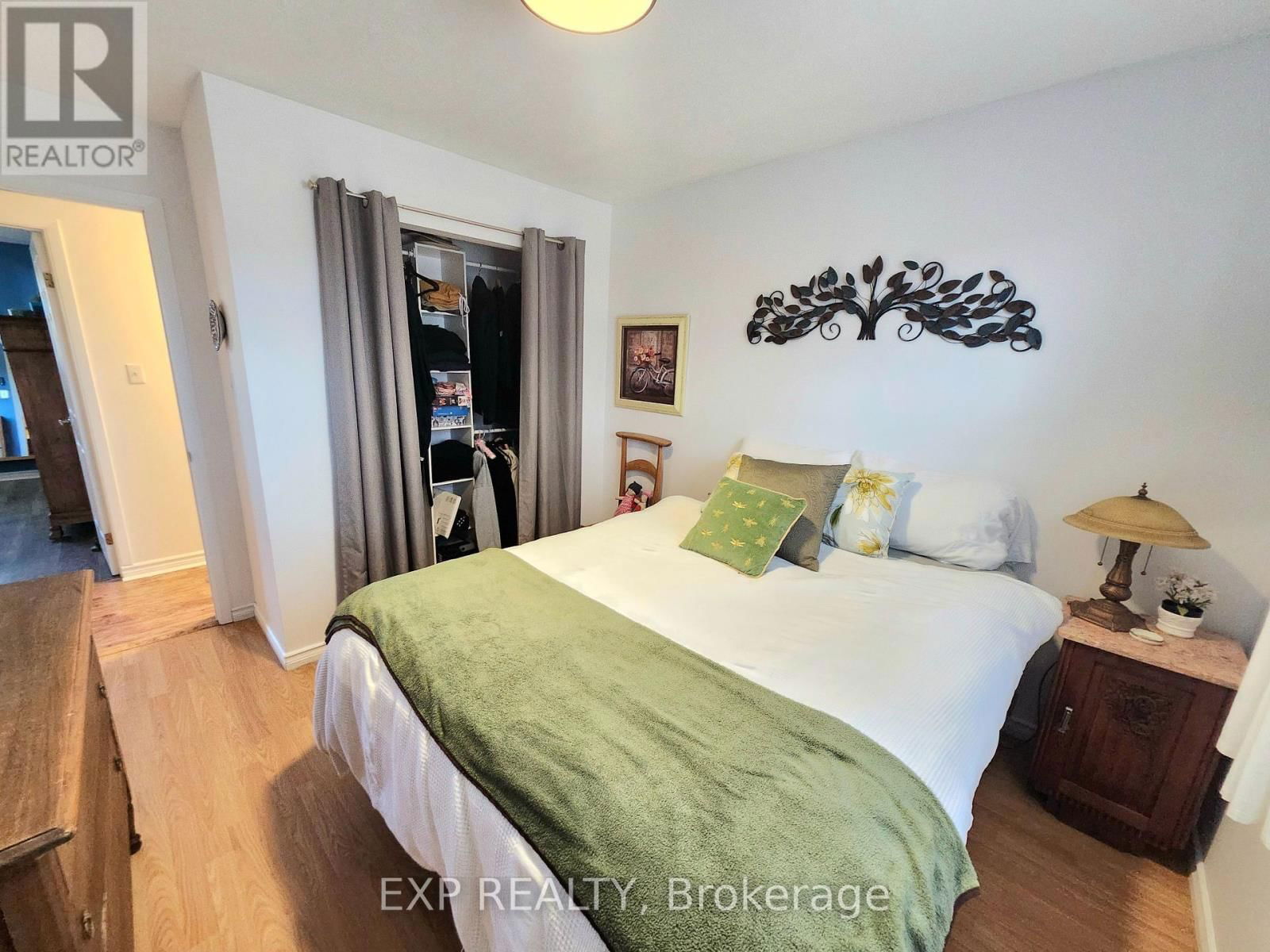 4020 GLEN SMAIL ROAD Image 21