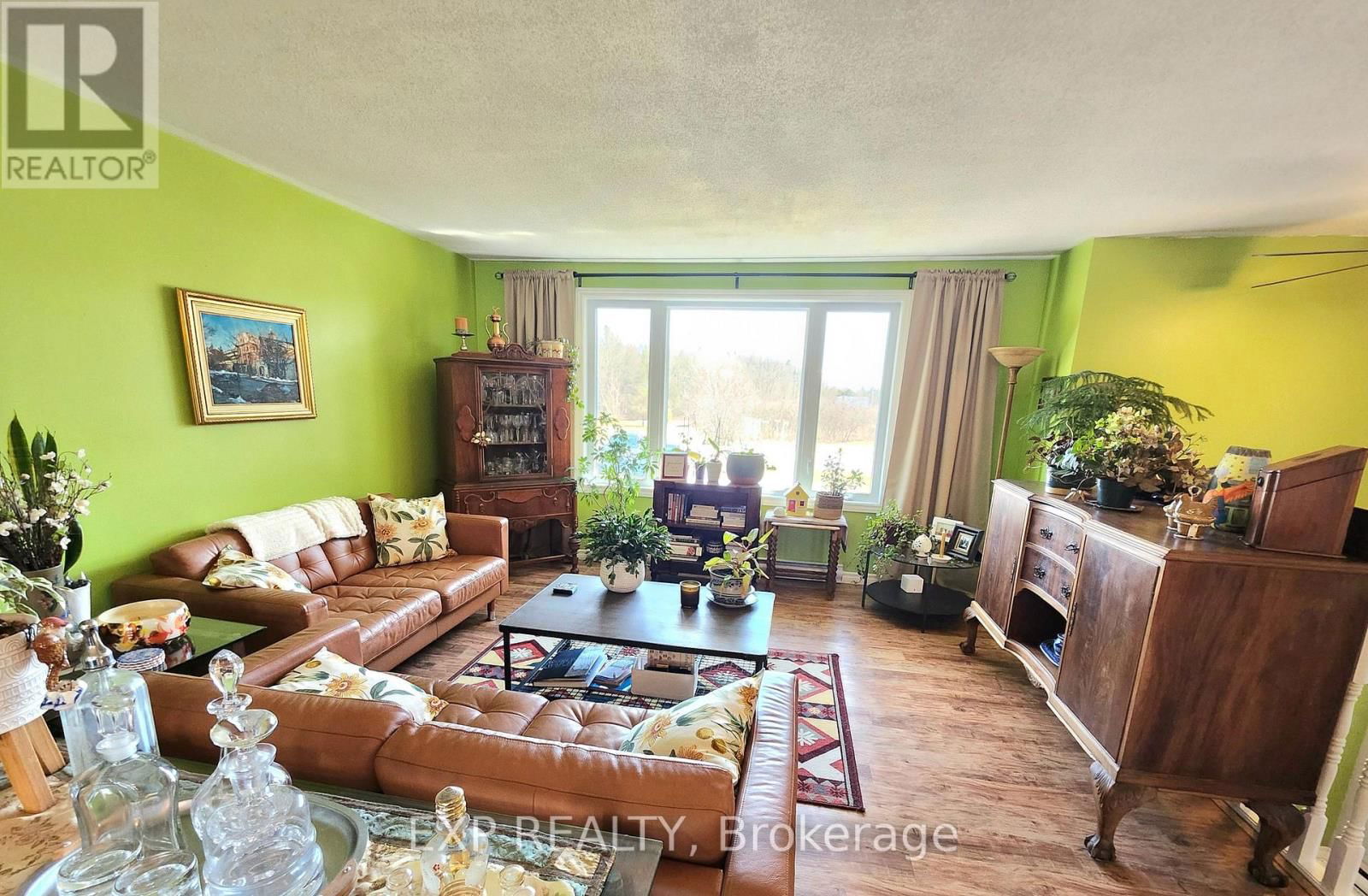 4020 GLEN SMAIL ROAD Image 6