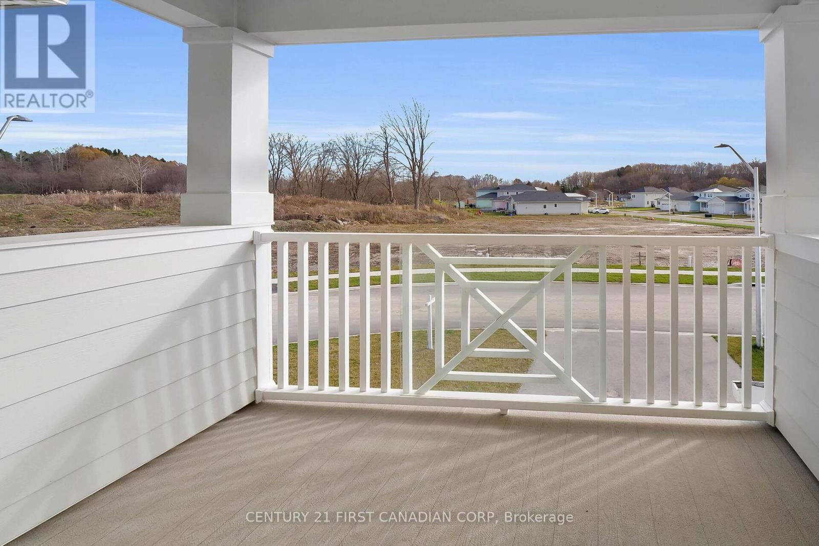 403 BREAKWATER BOULEVARD Image 20