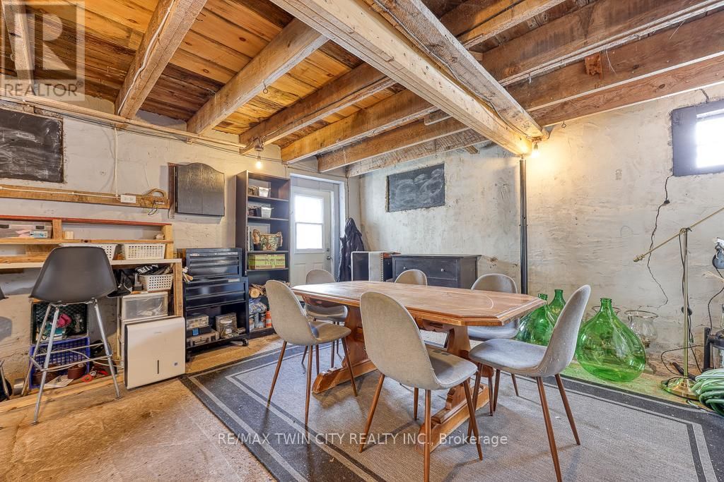 395 HOLMES STREET Image 37