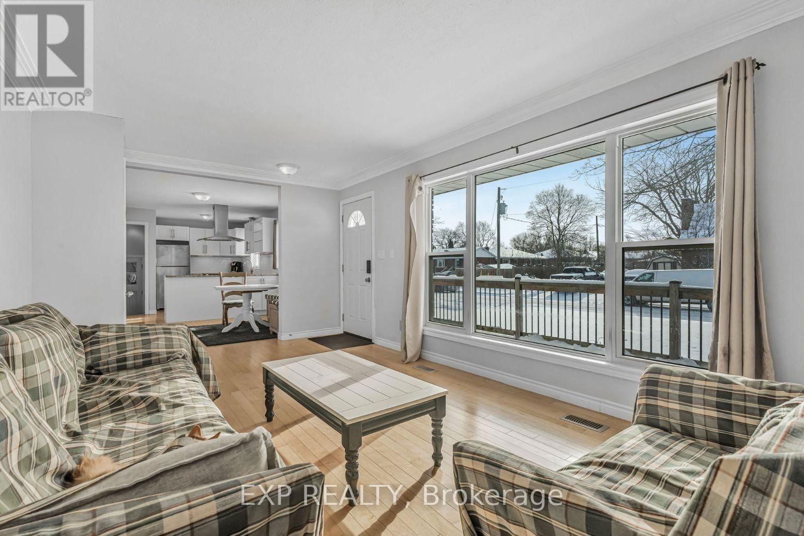 162 RYERSON STREET Image 14