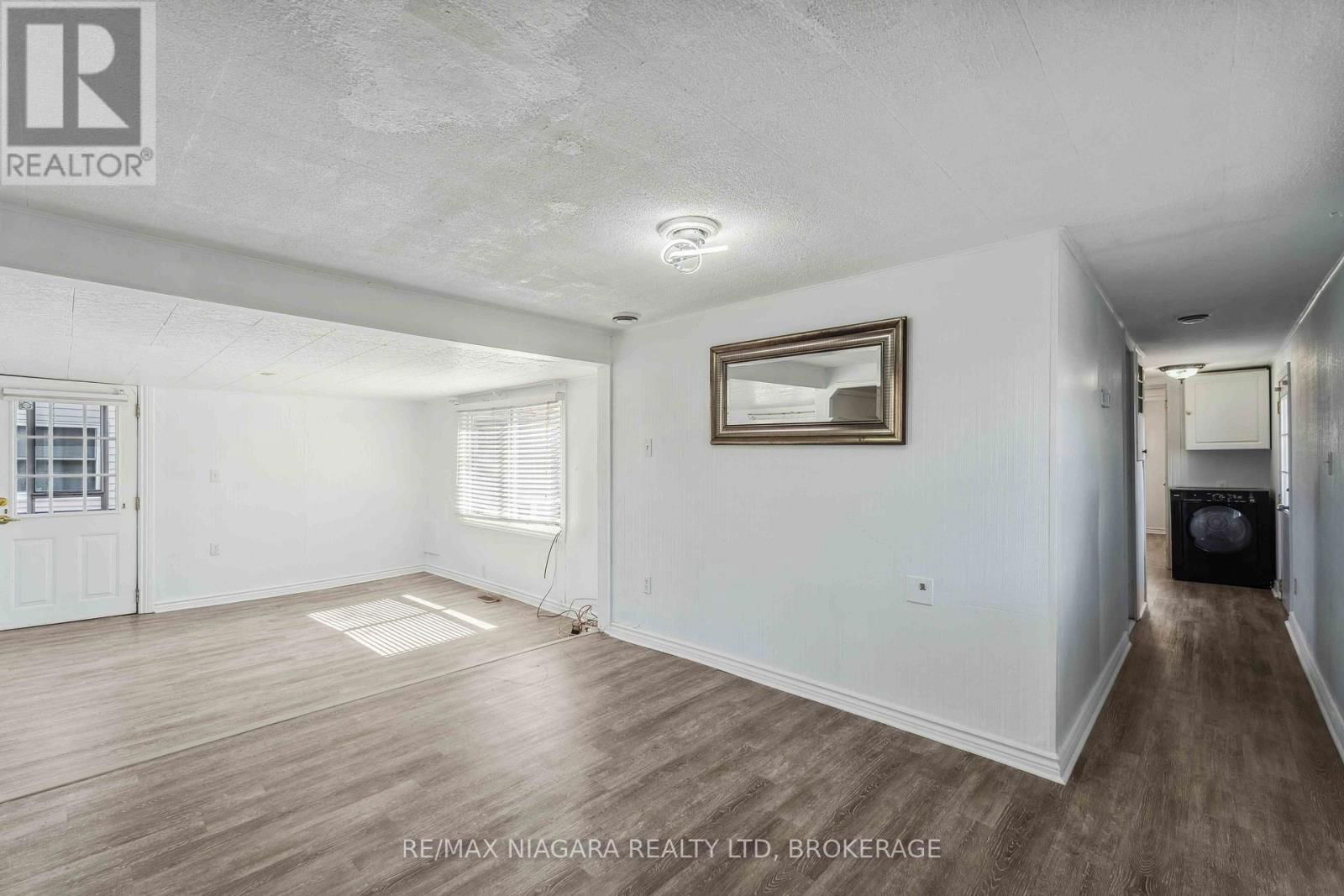 21 - 2175 MEWBURN ROAD Image 15