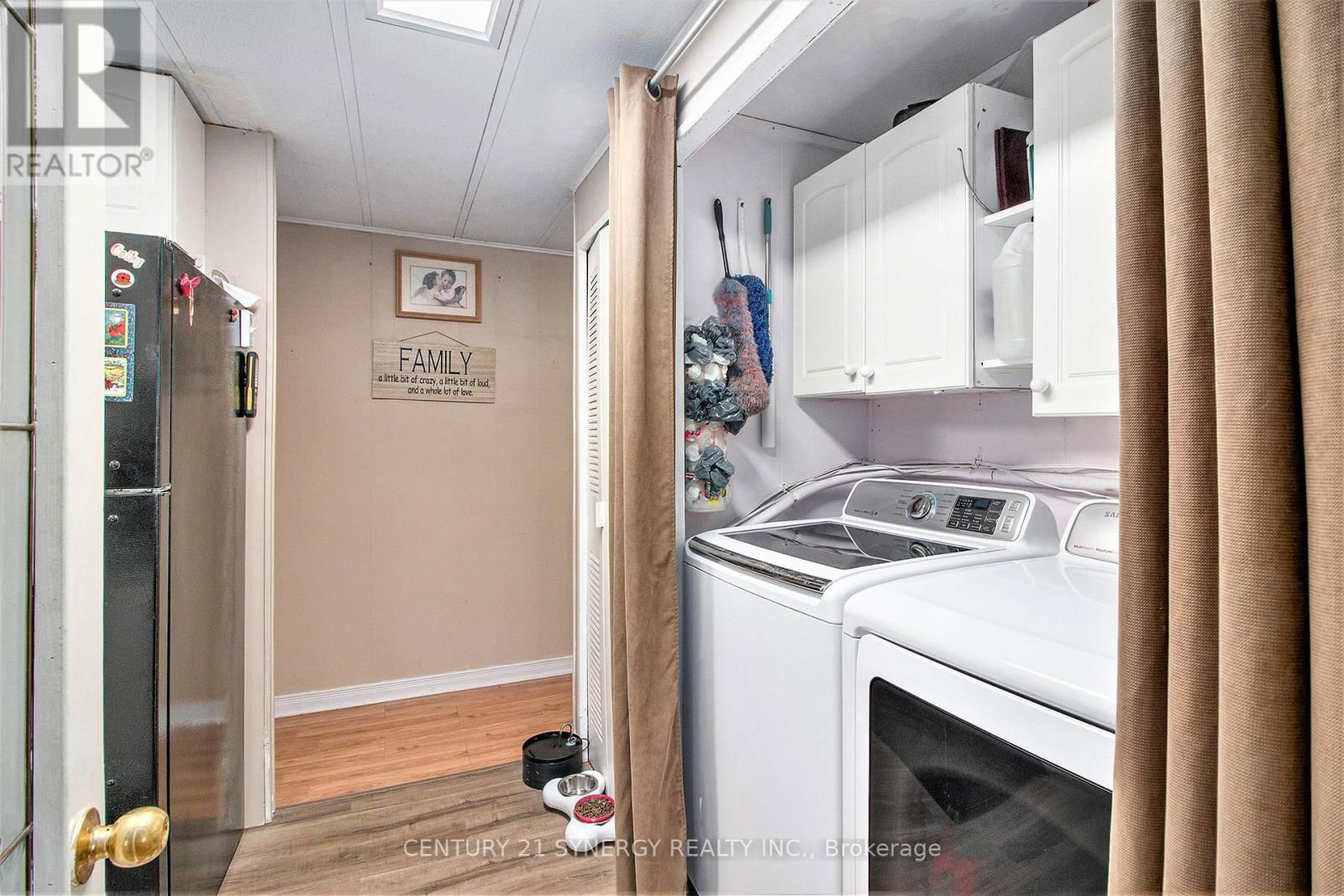 27 CASSELL LANE Image 21
