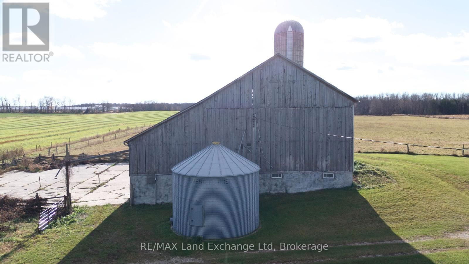 39831 REID ROAD Image 16