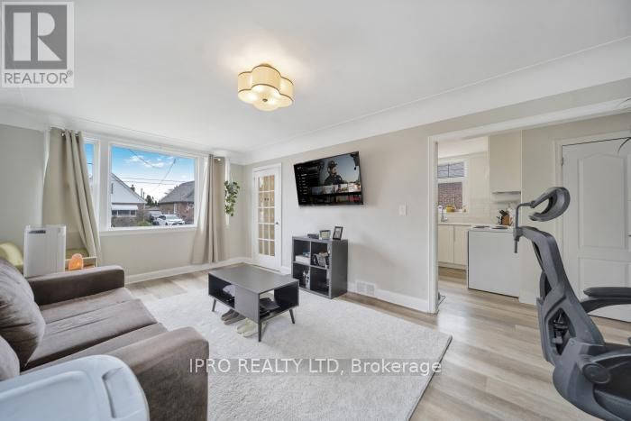 146 GLENCARRY AVENUE Image 10