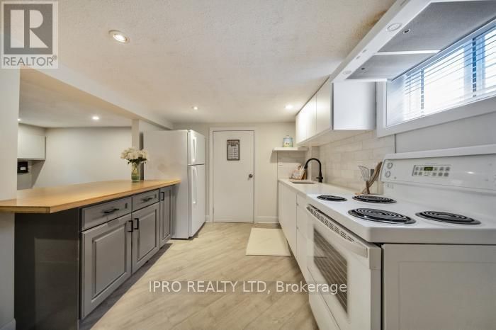 146 GLENCARRY AVENUE Image 26