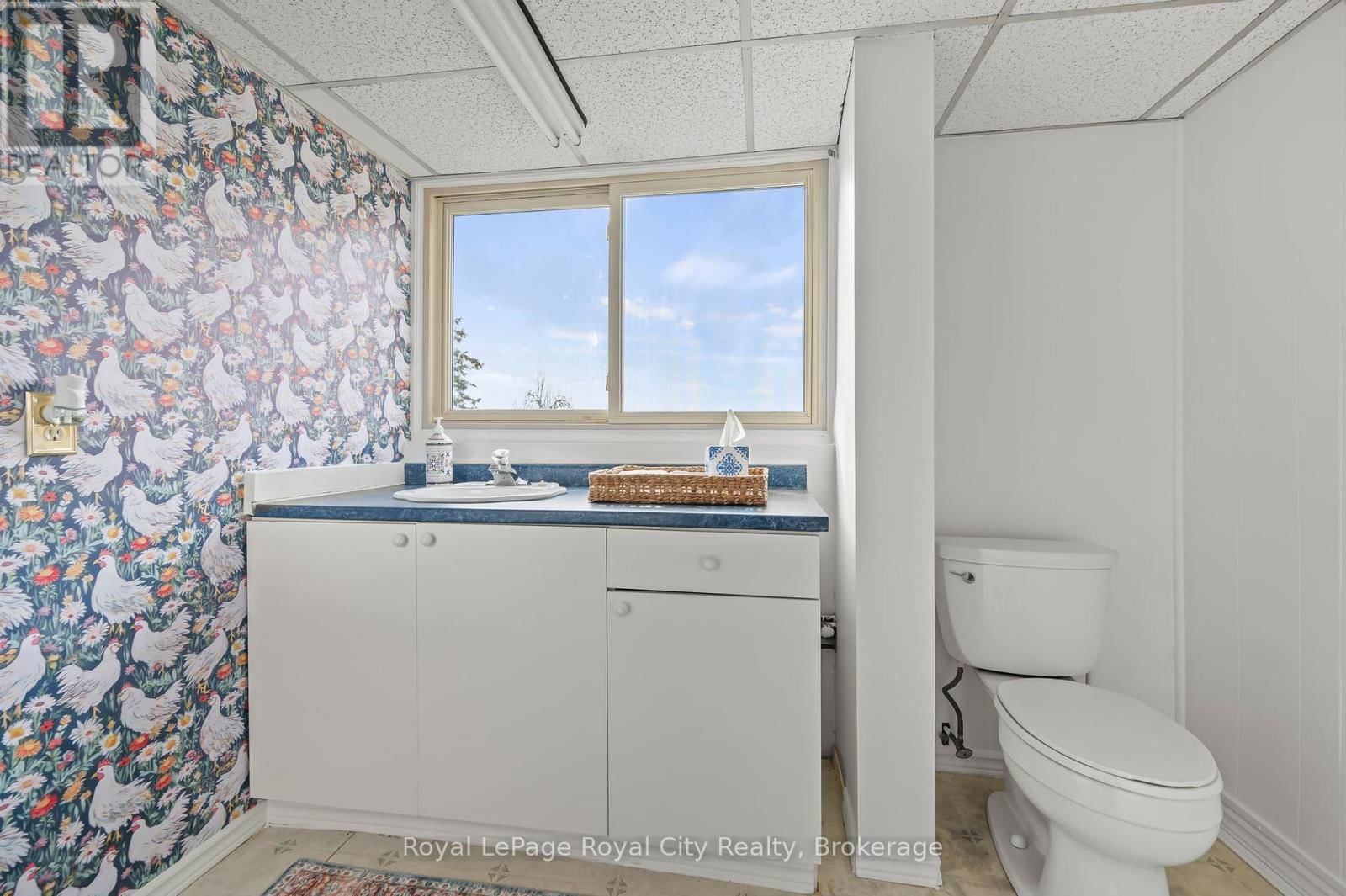 7682 EIGHTH LINE Image 23
