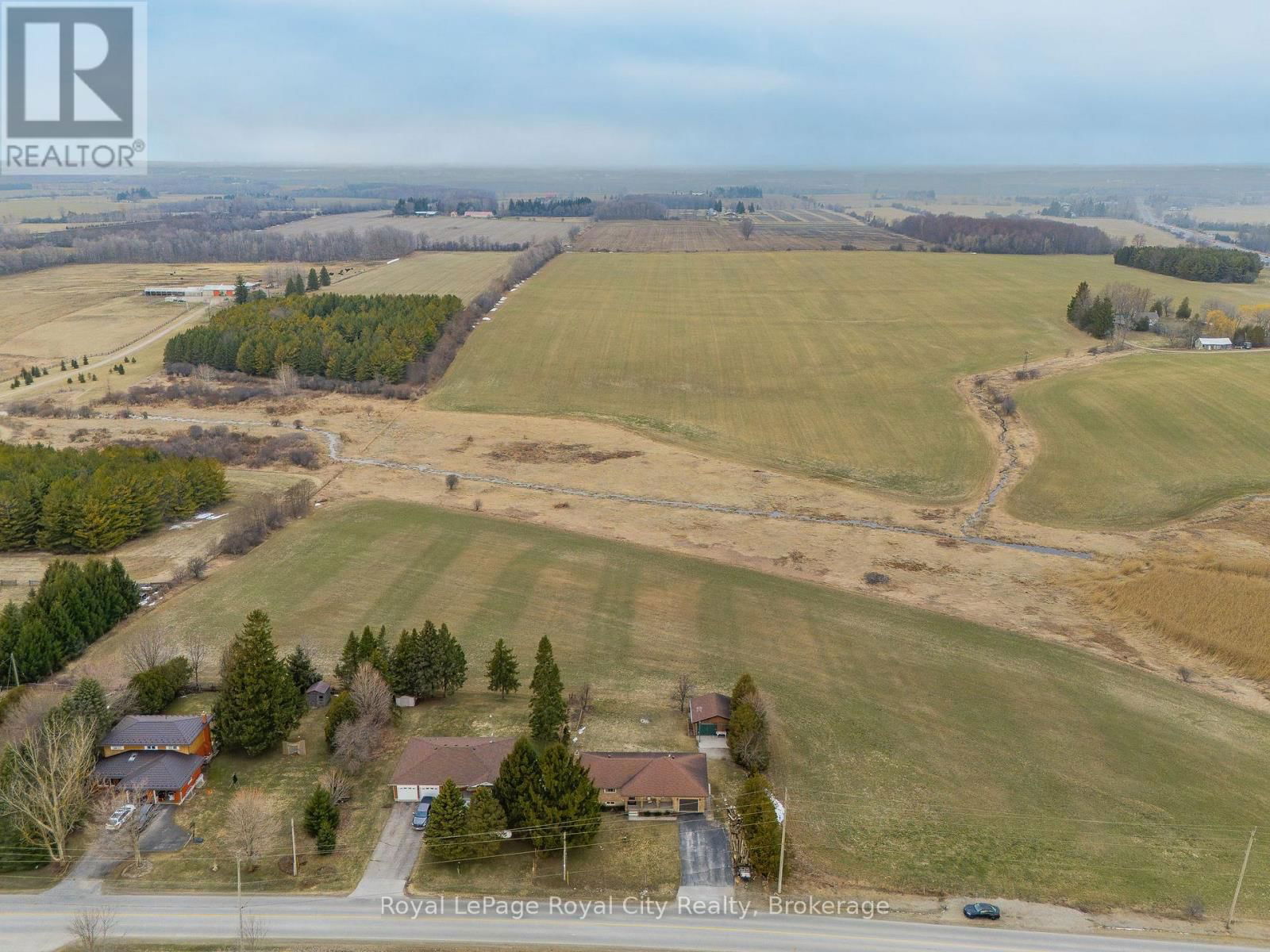 7682 EIGHTH LINE Image 34