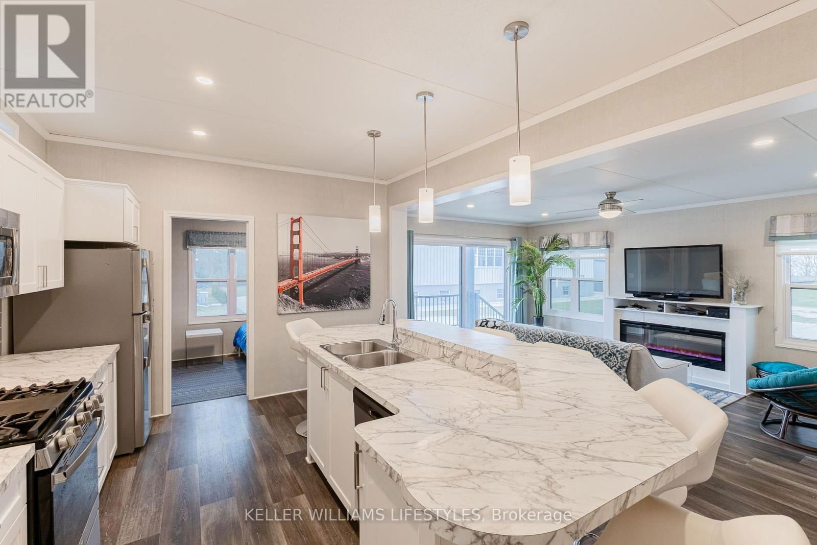 61 - 77683 BLUEWATER HIGHWAY Image 9