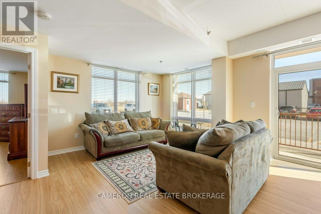 102 - 1146 MONTREAL ROAD Image 10