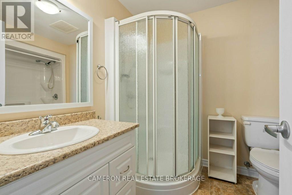 102 - 1146 MONTREAL ROAD Image 13