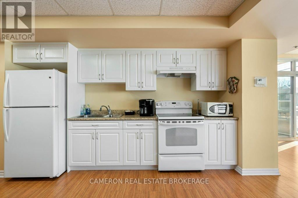 102 - 1146 MONTREAL ROAD Image 21