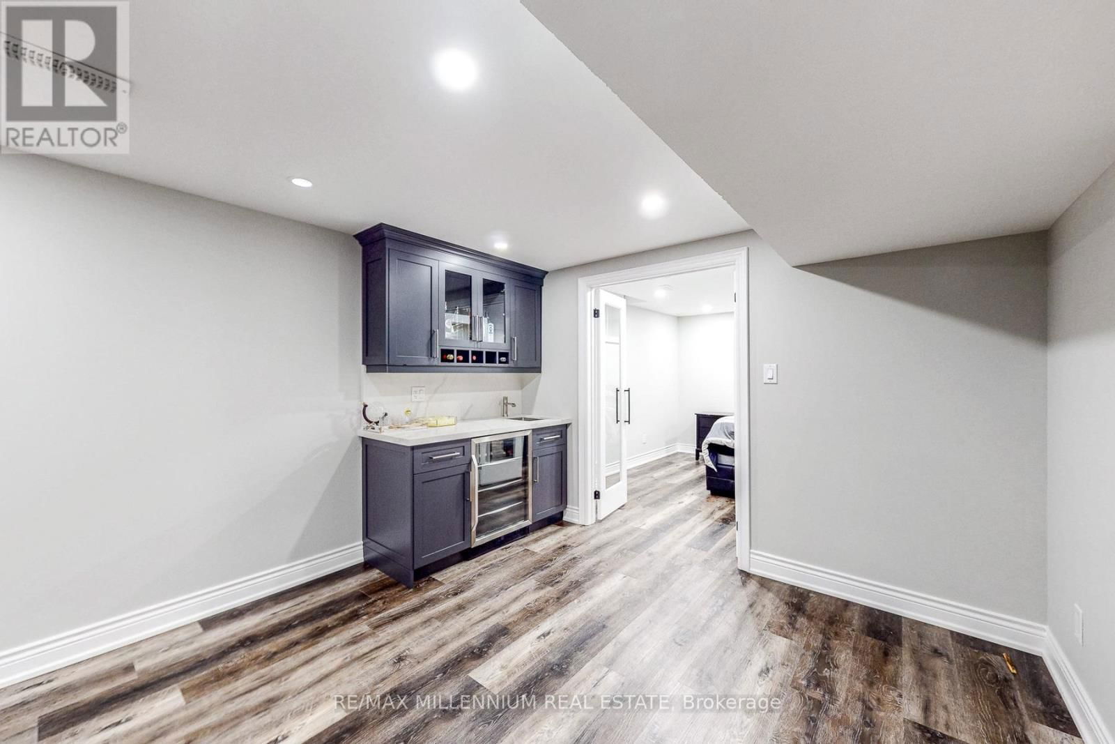 19 MITCHELL CRESCENT Image 42