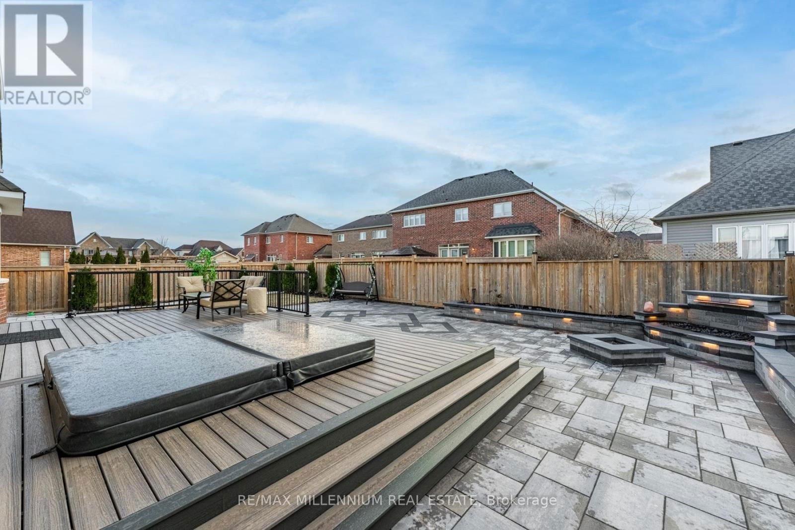 19 MITCHELL CRESCENT Image 47
