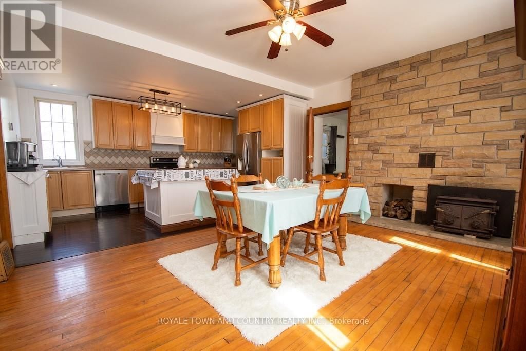 652 RIVER ROAD Image 12