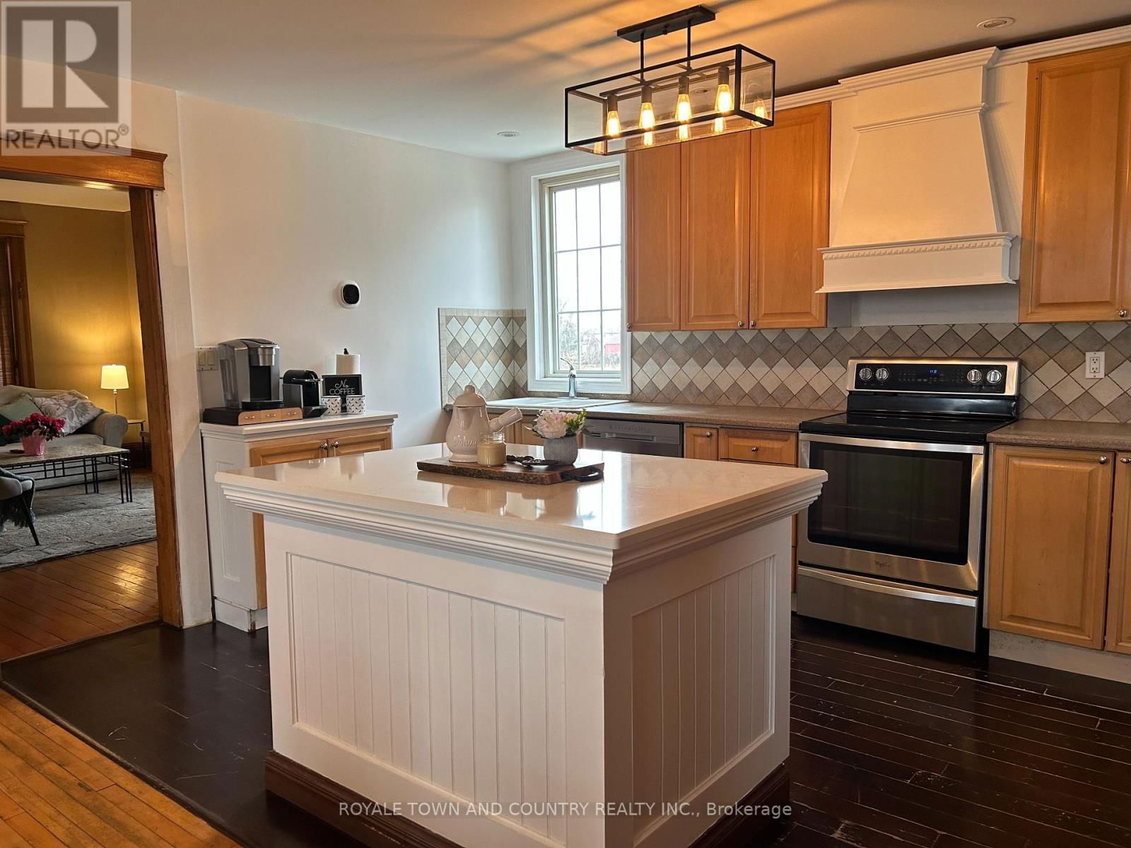 652 RIVER ROAD Image 16