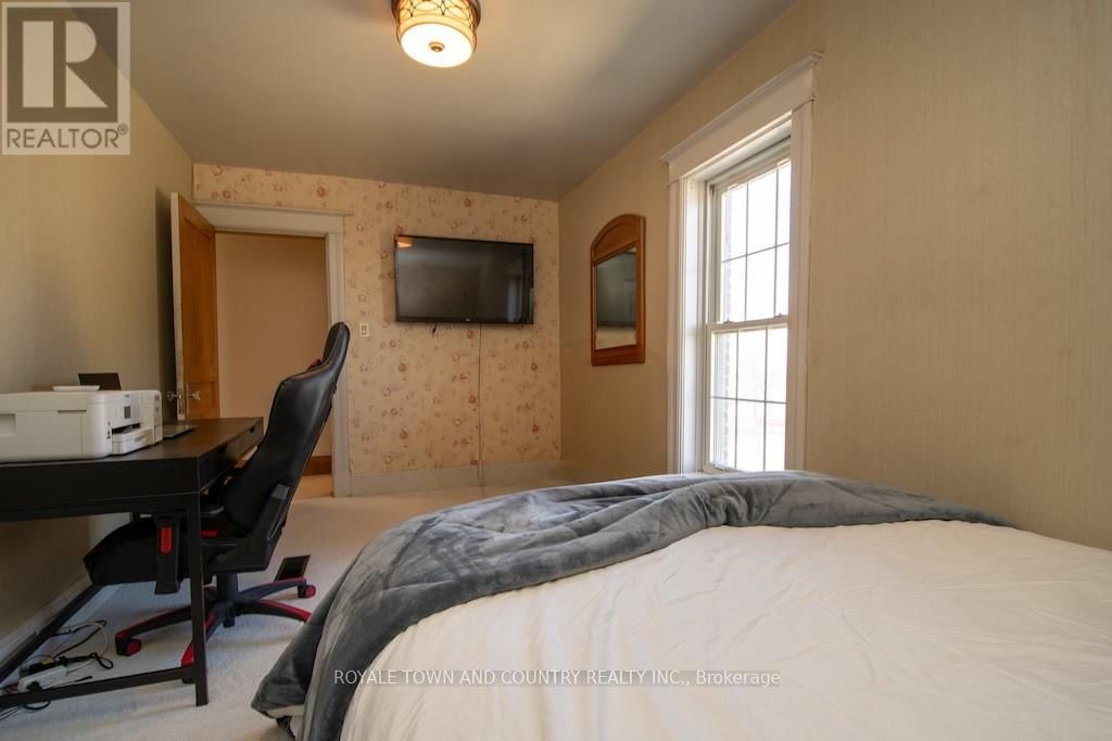 652 RIVER ROAD Image 28