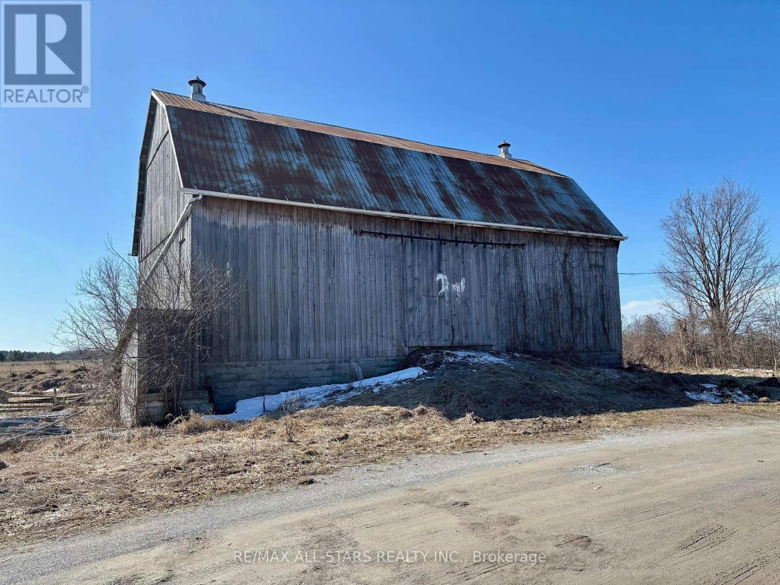 542 PORTAGE ROAD Image 7