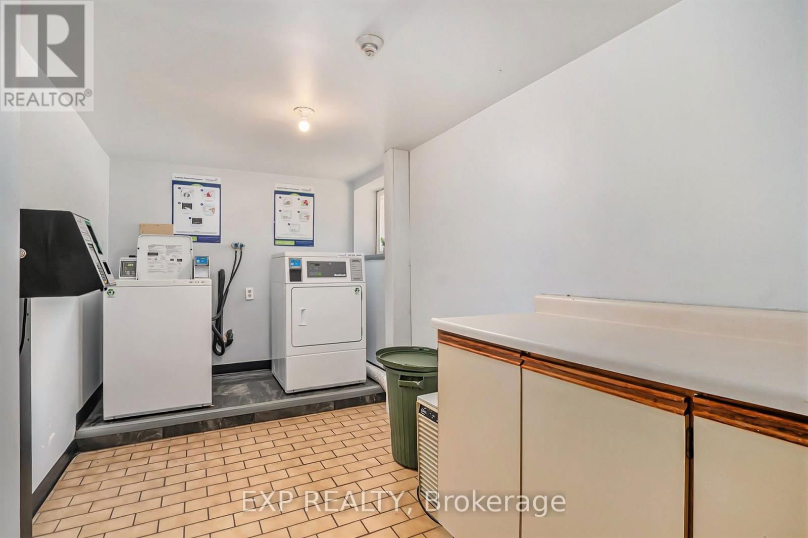 12 GARDEN STREET Image 23