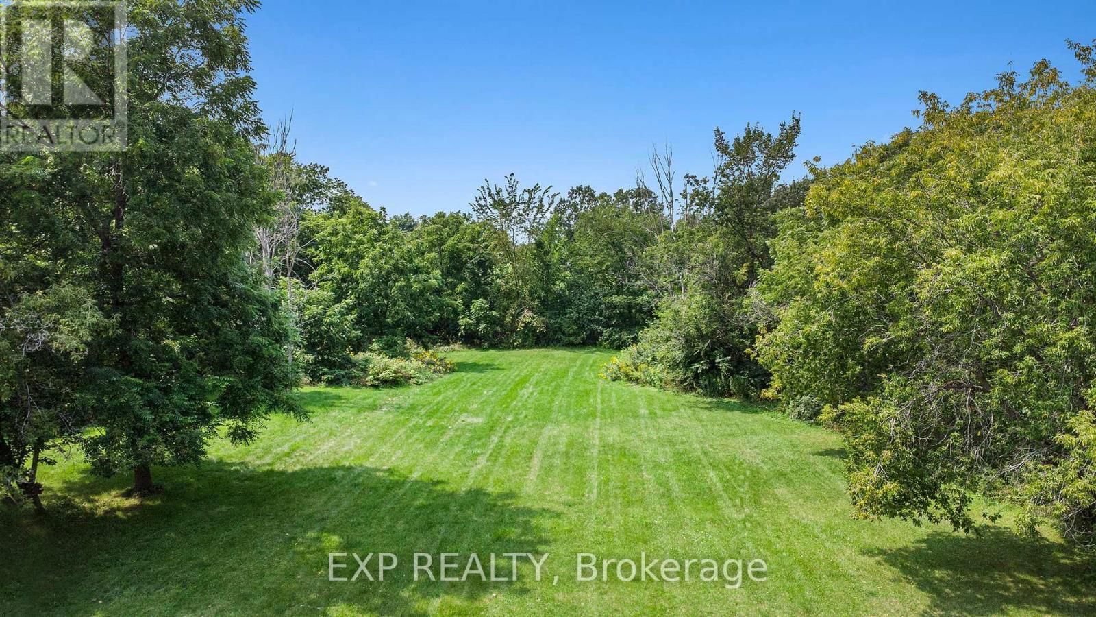 12 GARDEN STREET Image 36