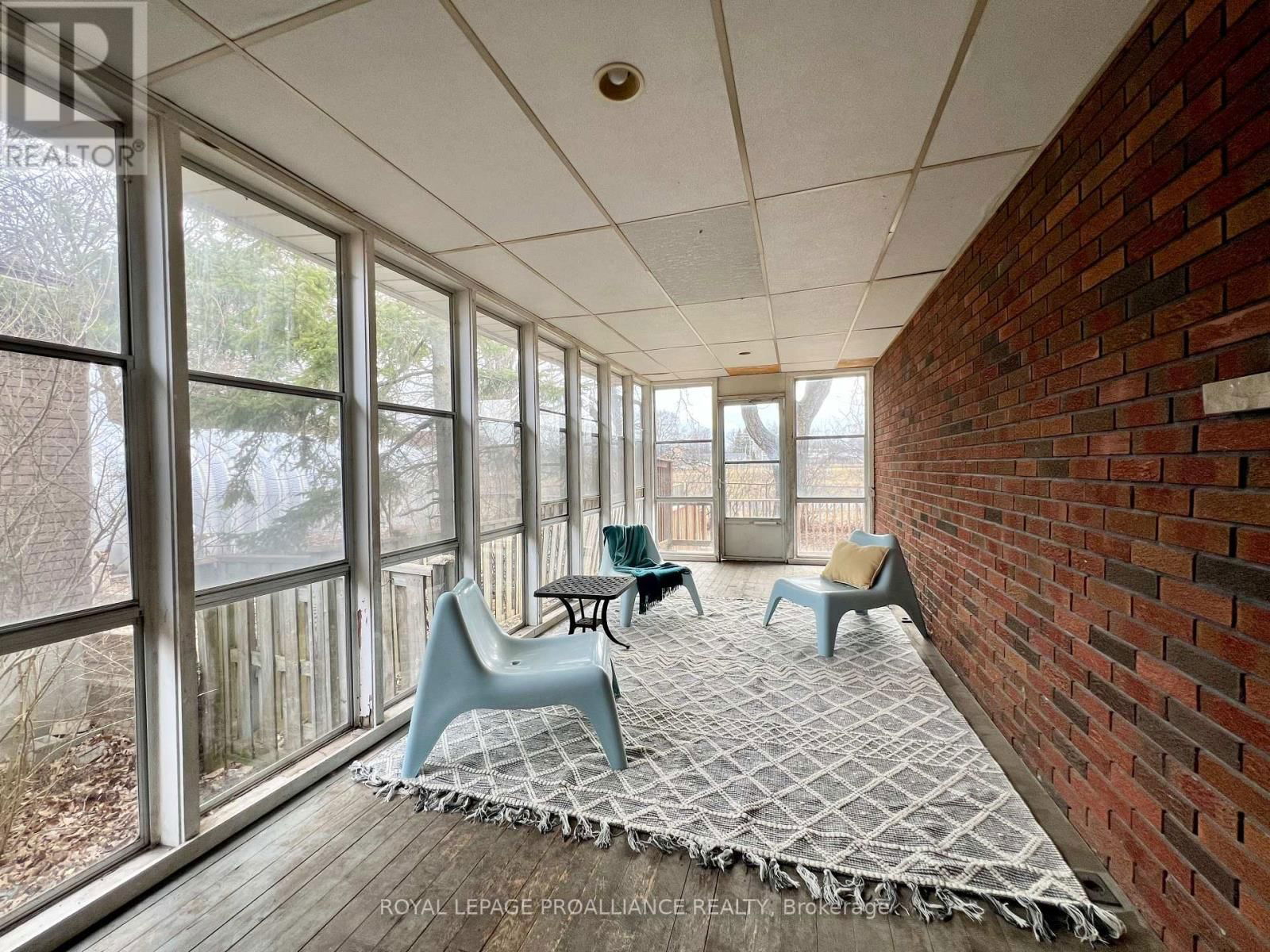 10 MEADOWVALE AVENUE Image 21