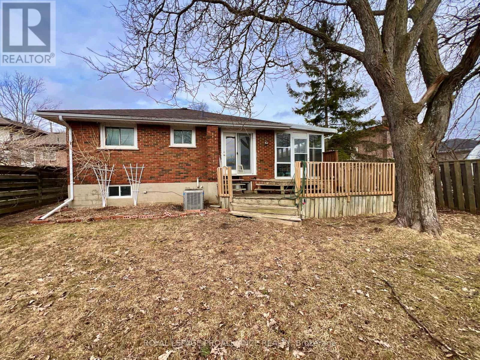 10 MEADOWVALE AVENUE Image 25