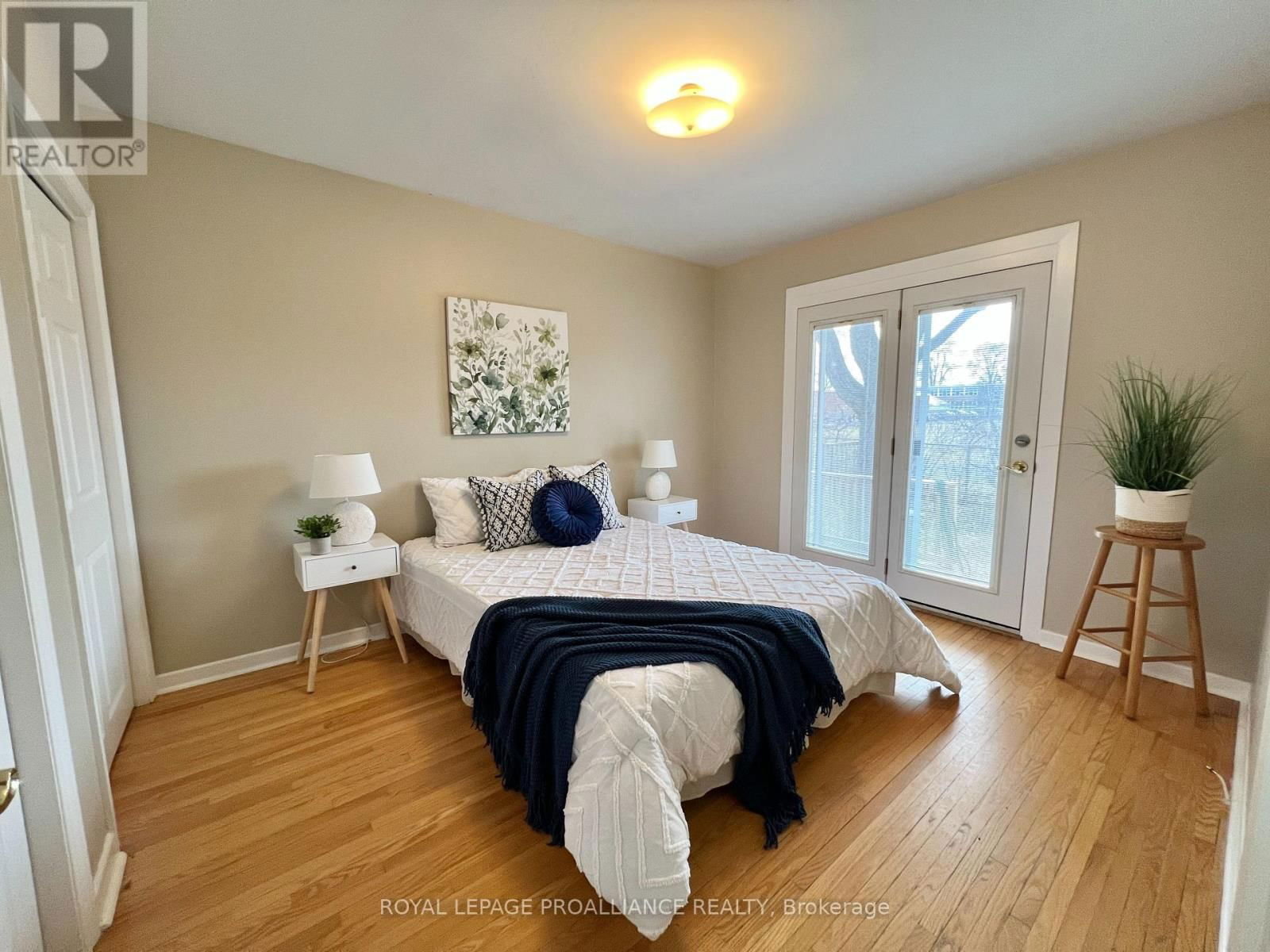 10 MEADOWVALE AVENUE Image 9