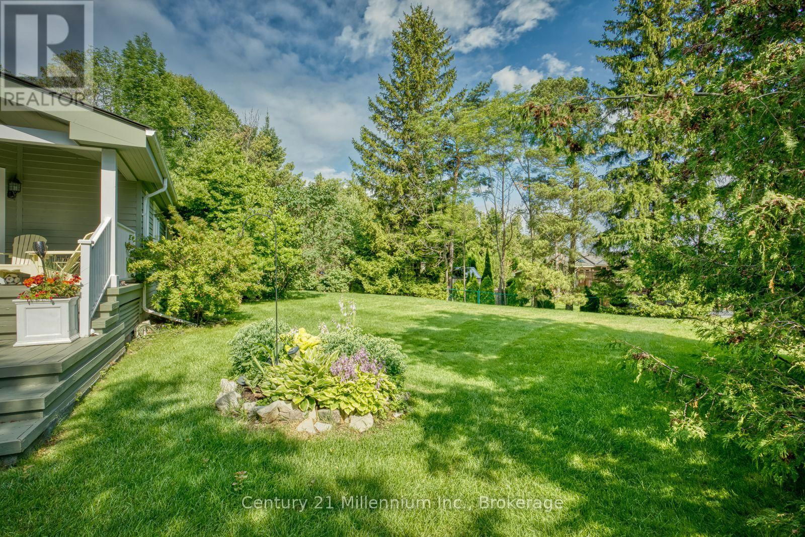 150 ST MORITZ CRESCENT Image 3