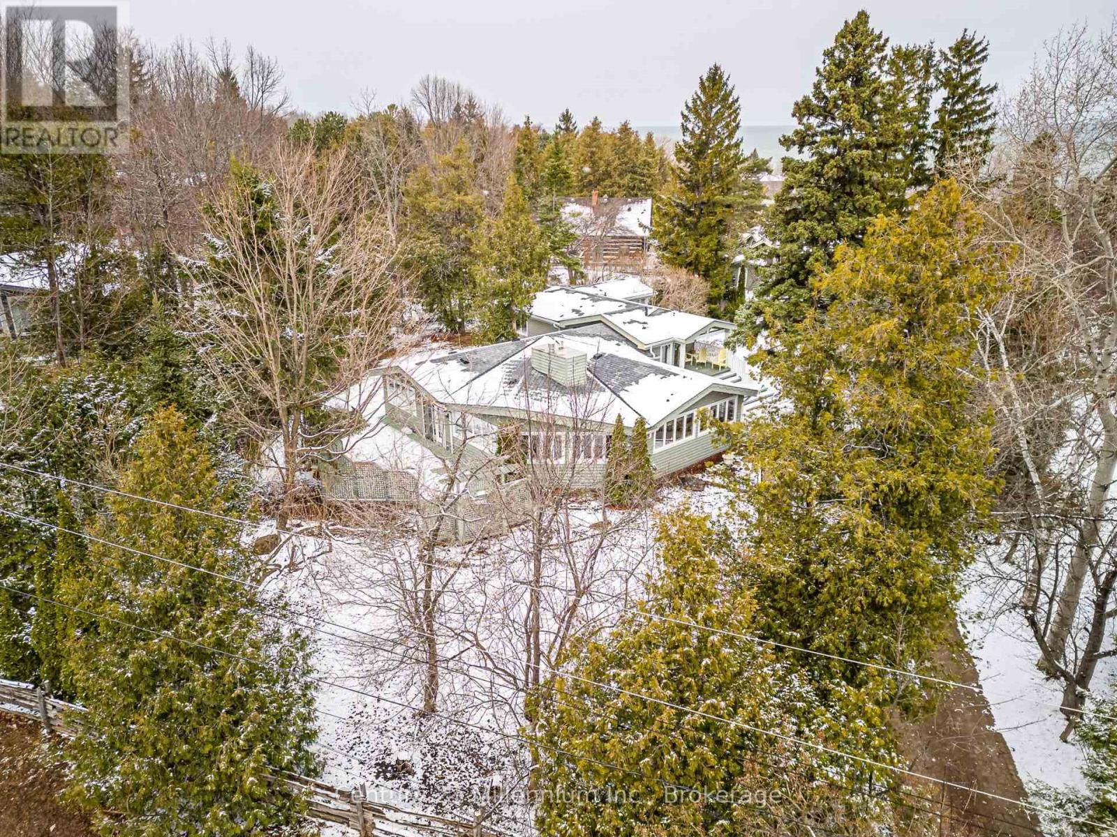 150 ST MORITZ CRESCENT Image 45