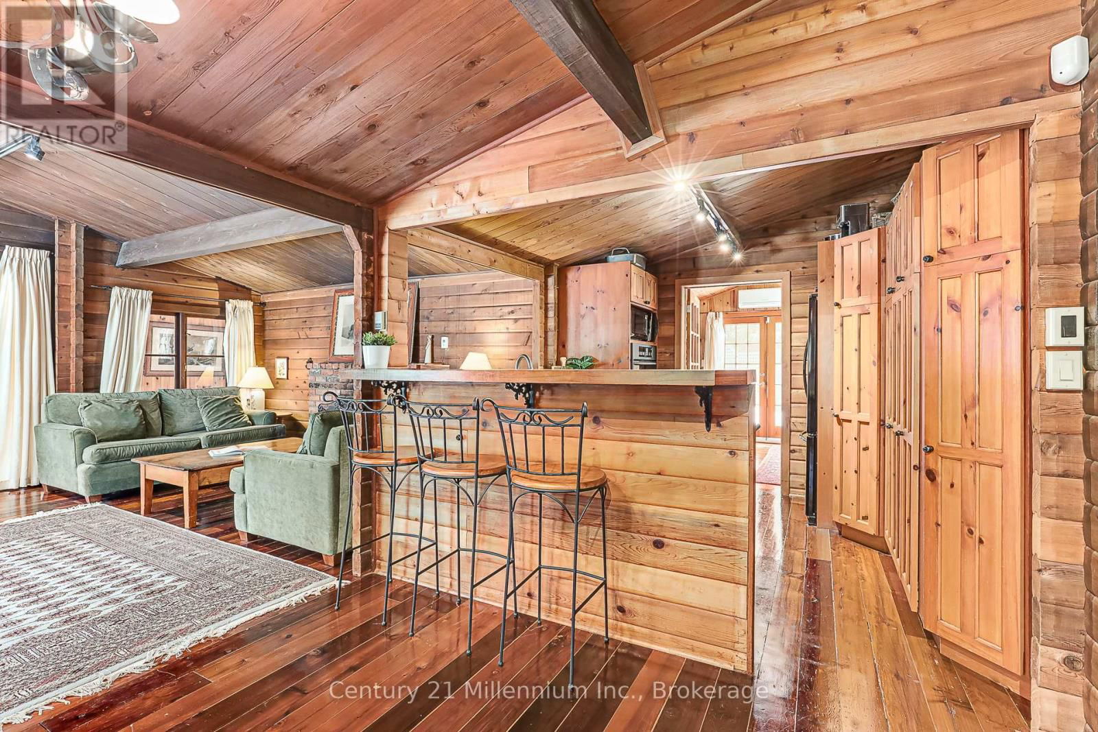 150 ST MORITZ CRESCENT Image 8