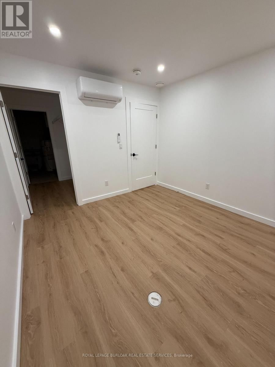2 - 13 DUNCAN STREET Image 16