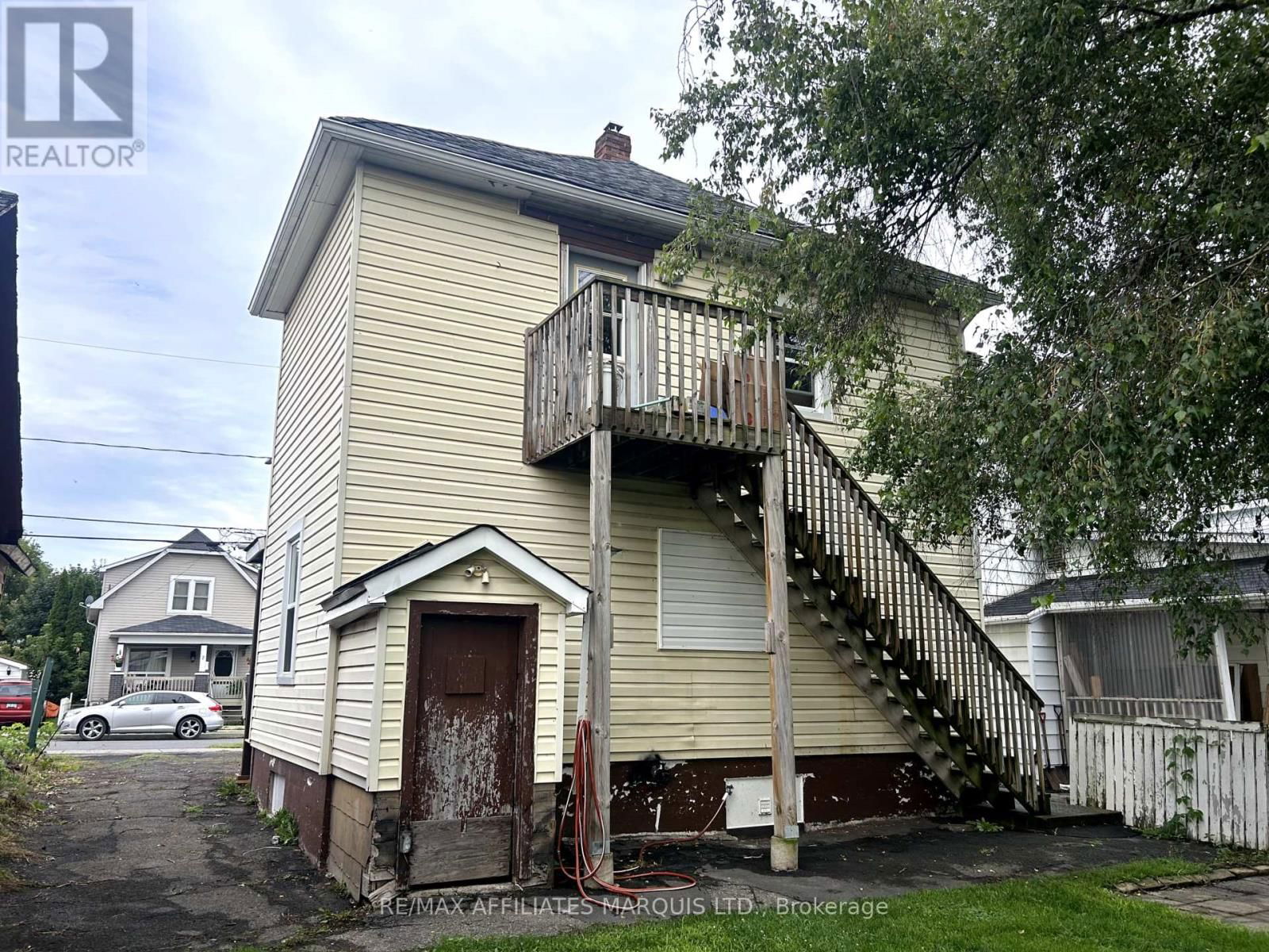 8 MILLVILLE AVENUE Image 3