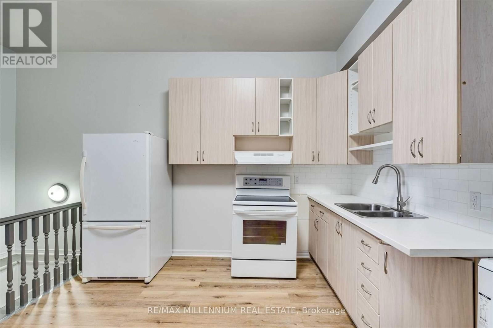 Unit 3 - 363 BARTON STREET EAST Image 1