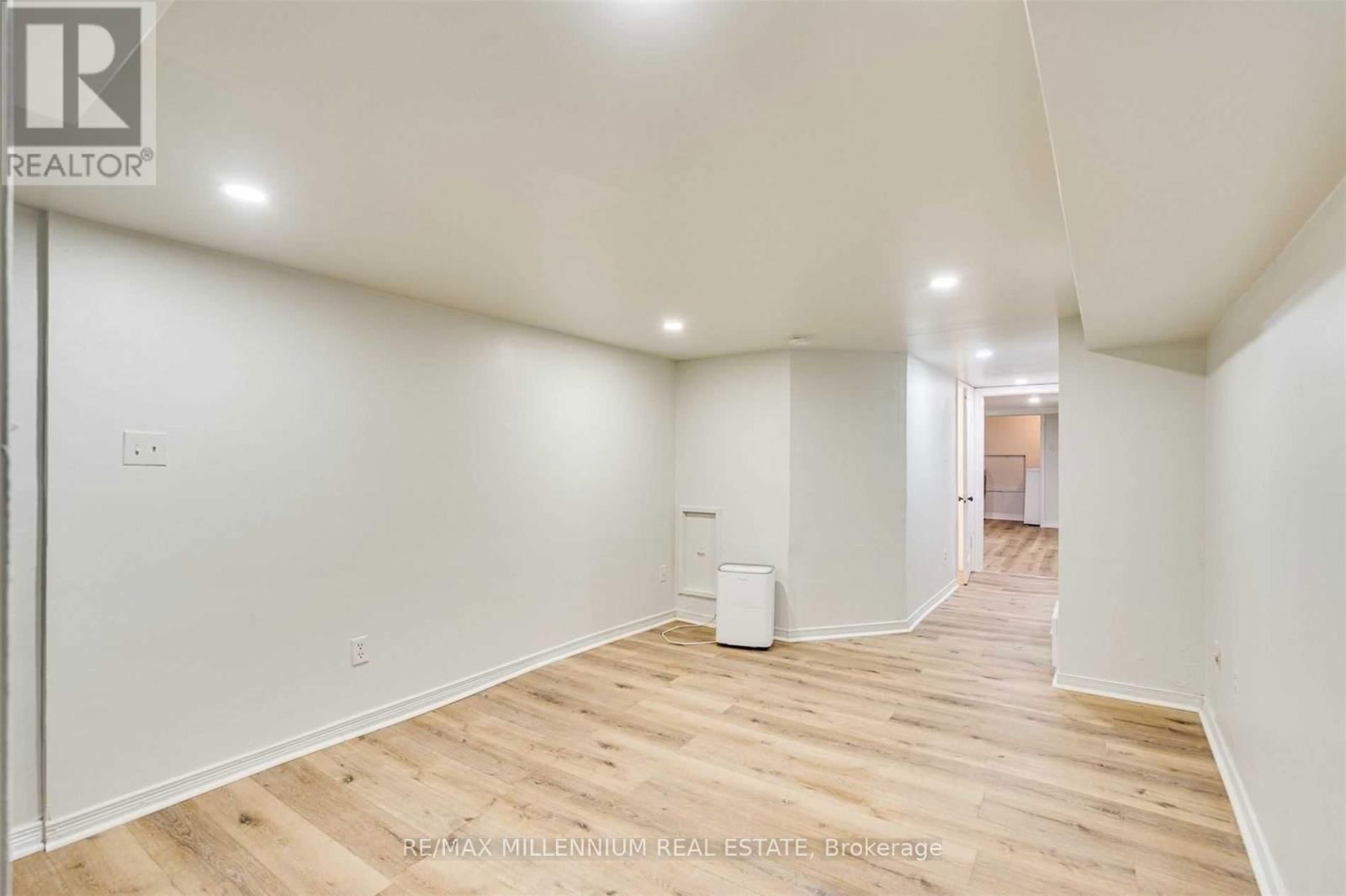 Unit 3 - 363 BARTON STREET EAST Image 11