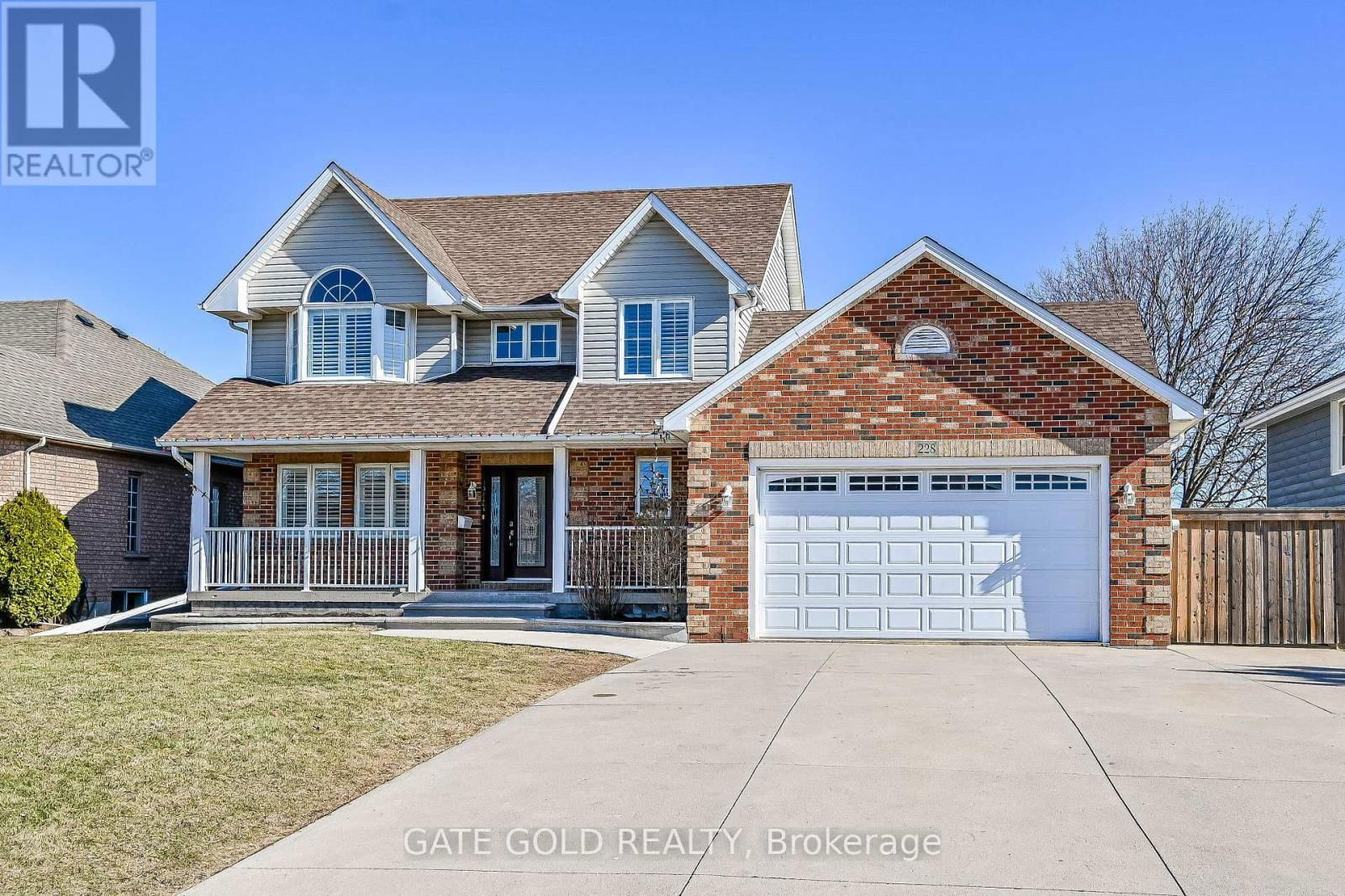 228 HIGHLAND ROAD WEST Image 1