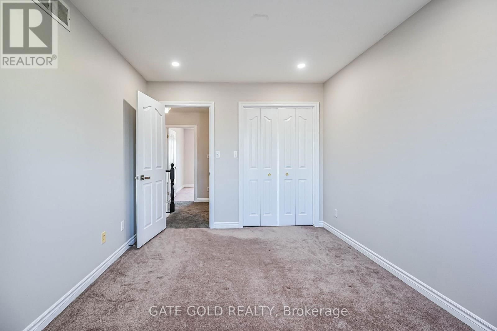 228 HIGHLAND ROAD WEST Image 25