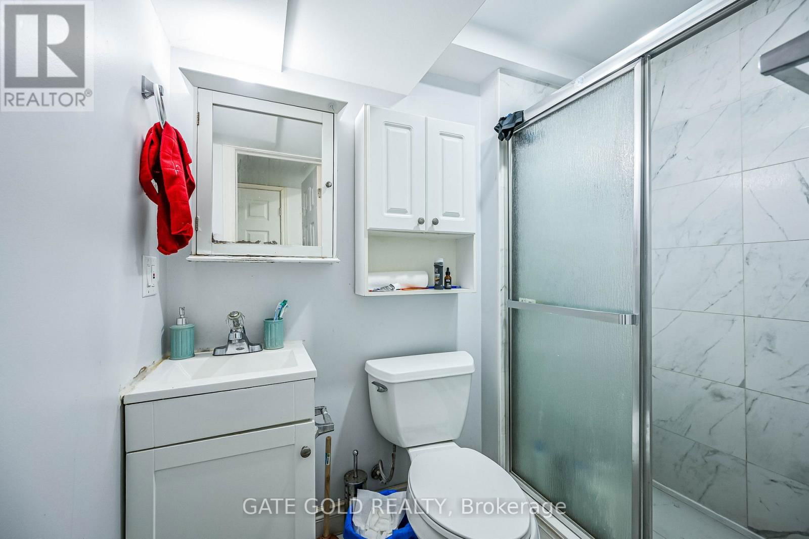 228 HIGHLAND ROAD WEST Image 31