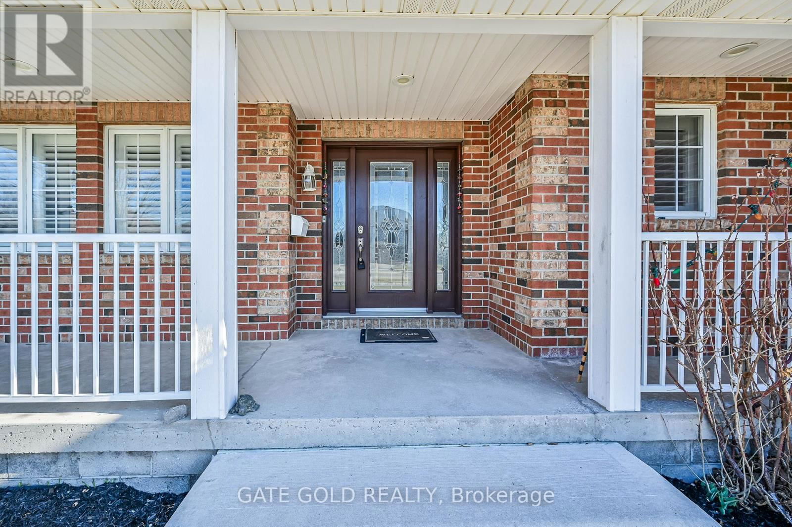 228 HIGHLAND ROAD WEST Image 4