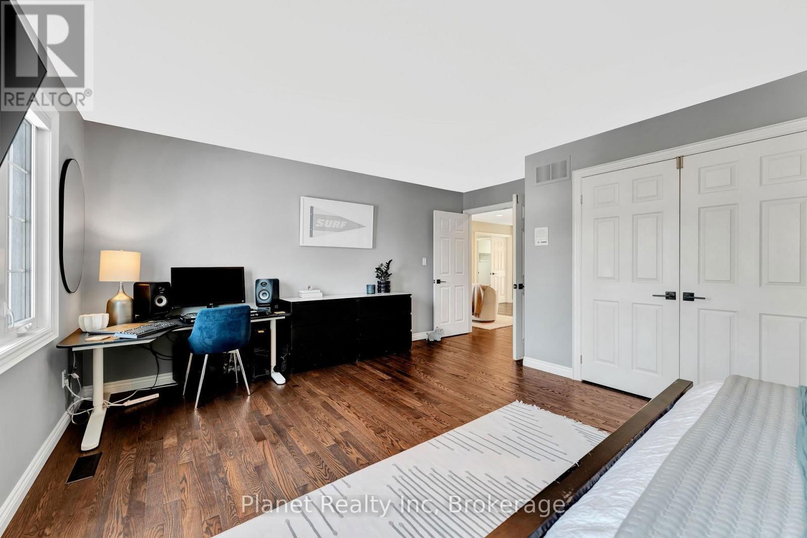 7 - 25 MANOR PARK CRESCENT Image 32