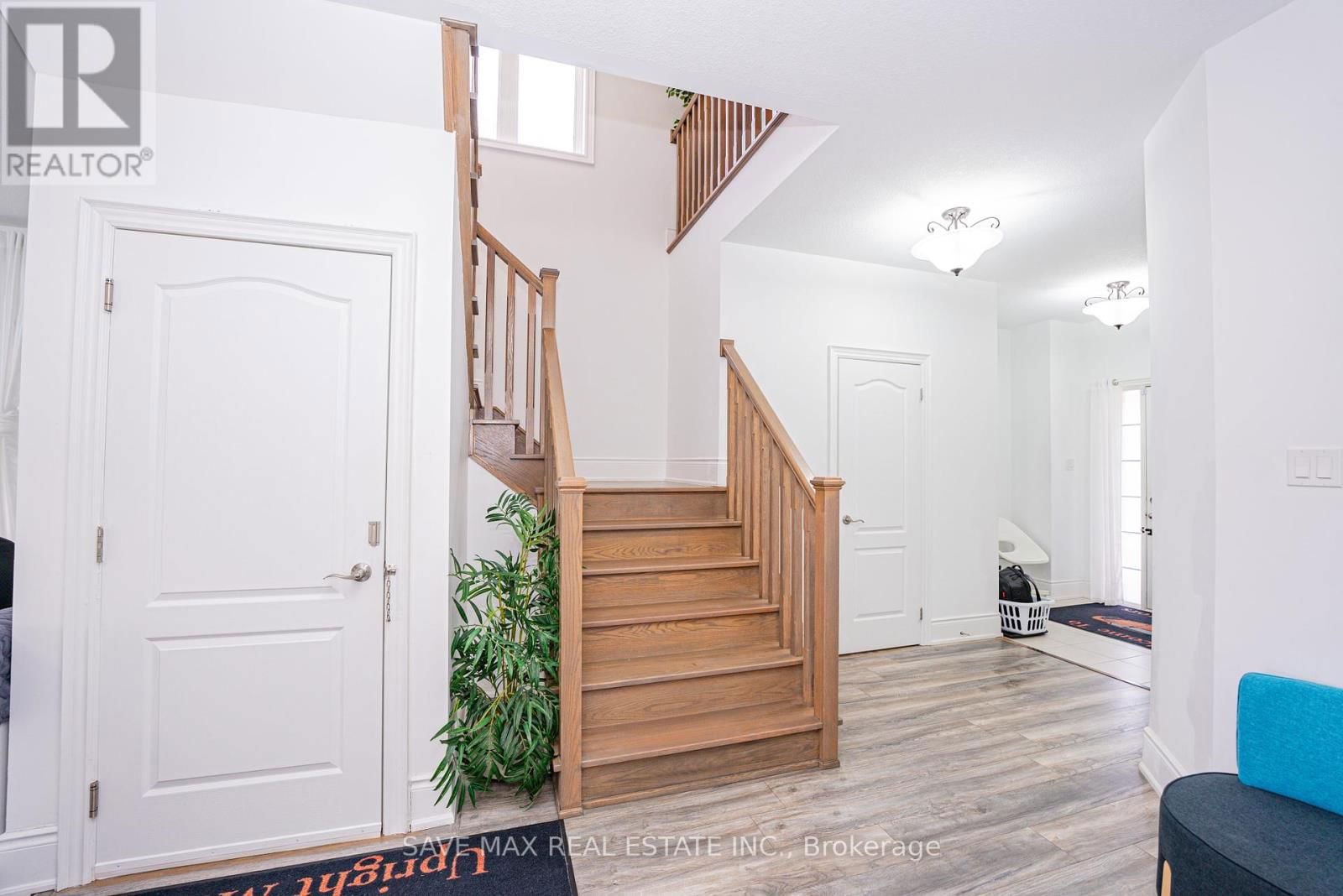 86 SUNSET WAY Image 16