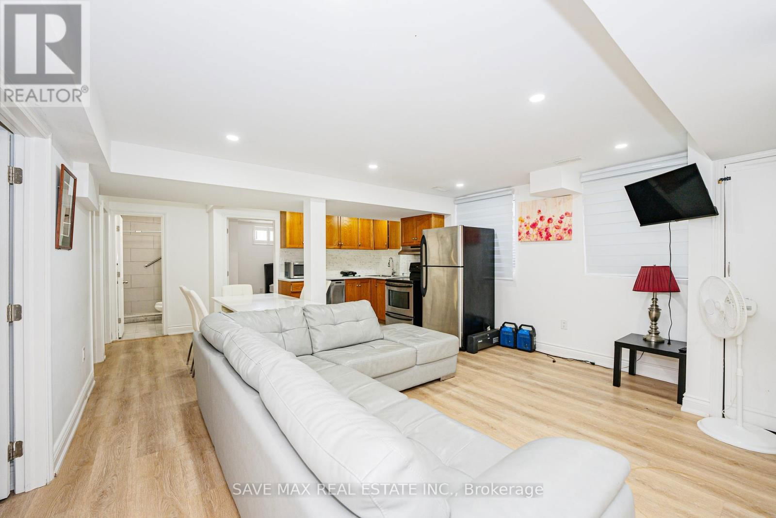 86 SUNSET WAY Image 34